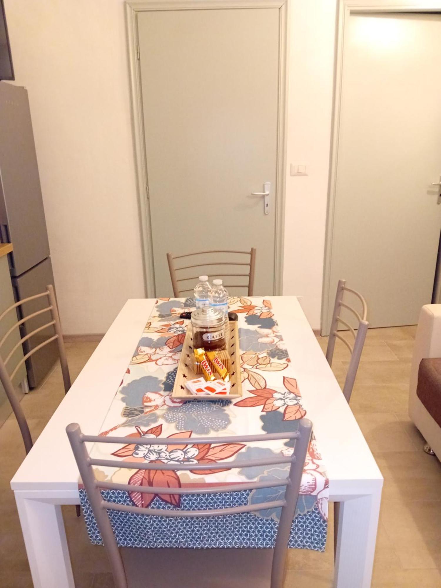 Petite Maison 阿斯蒂 外观 照片